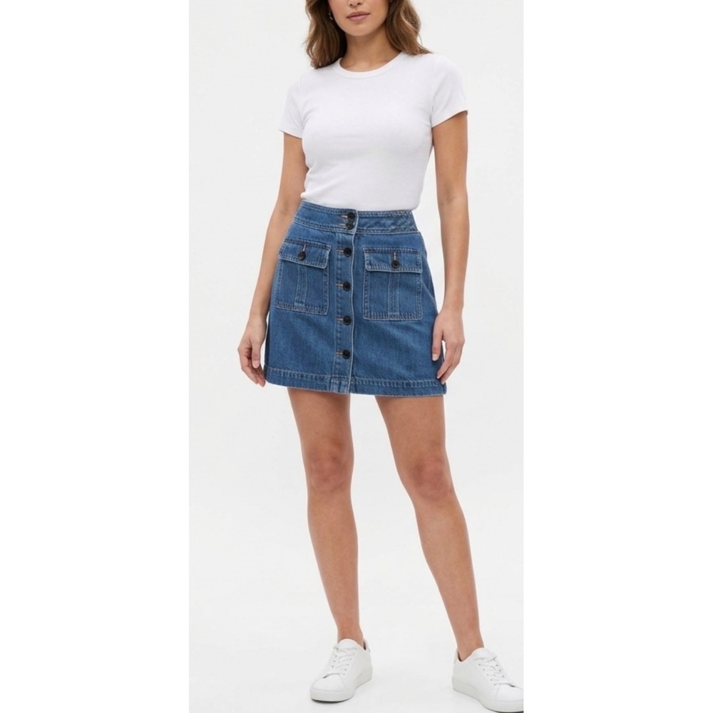 Gap 1969 Denim Mini Skirt Medium Wash Button Front Cargo Pockets Size 25
